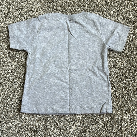 Toddler graphic T “Relax my mom is a physician assistant” size 12 - 18 months - Picture 2 of 2